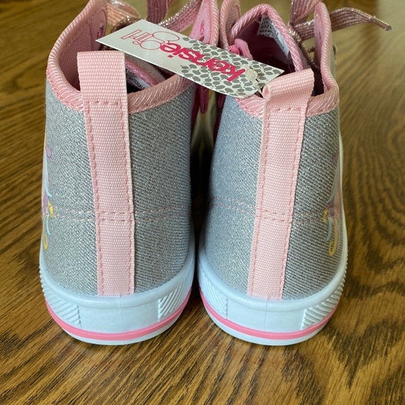 Kenzie girl |🦄 hightop light weight shoes | 1 - Picture 3 of 10
